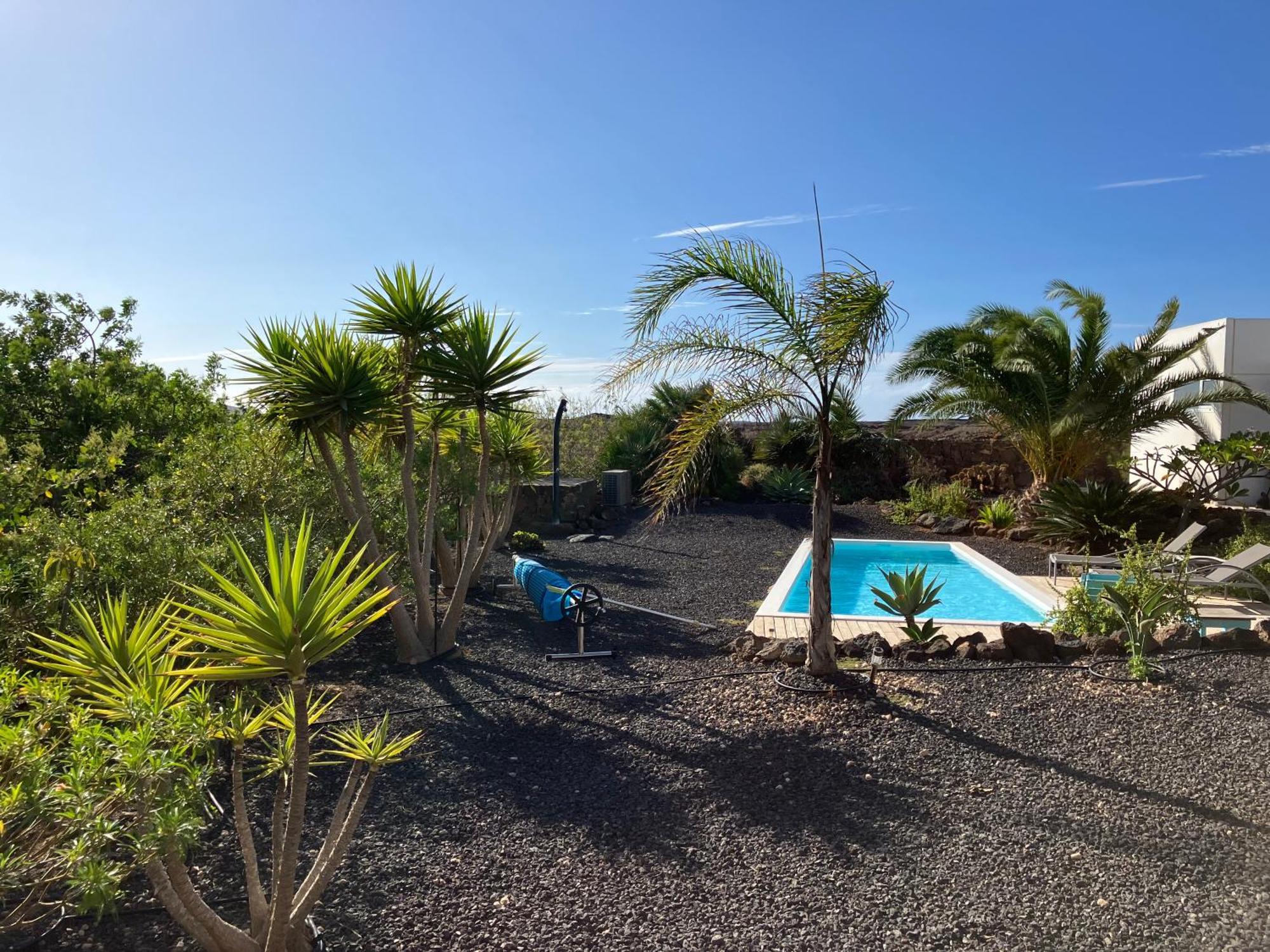 Majanicho Rock - With Heated Pool * Lajares