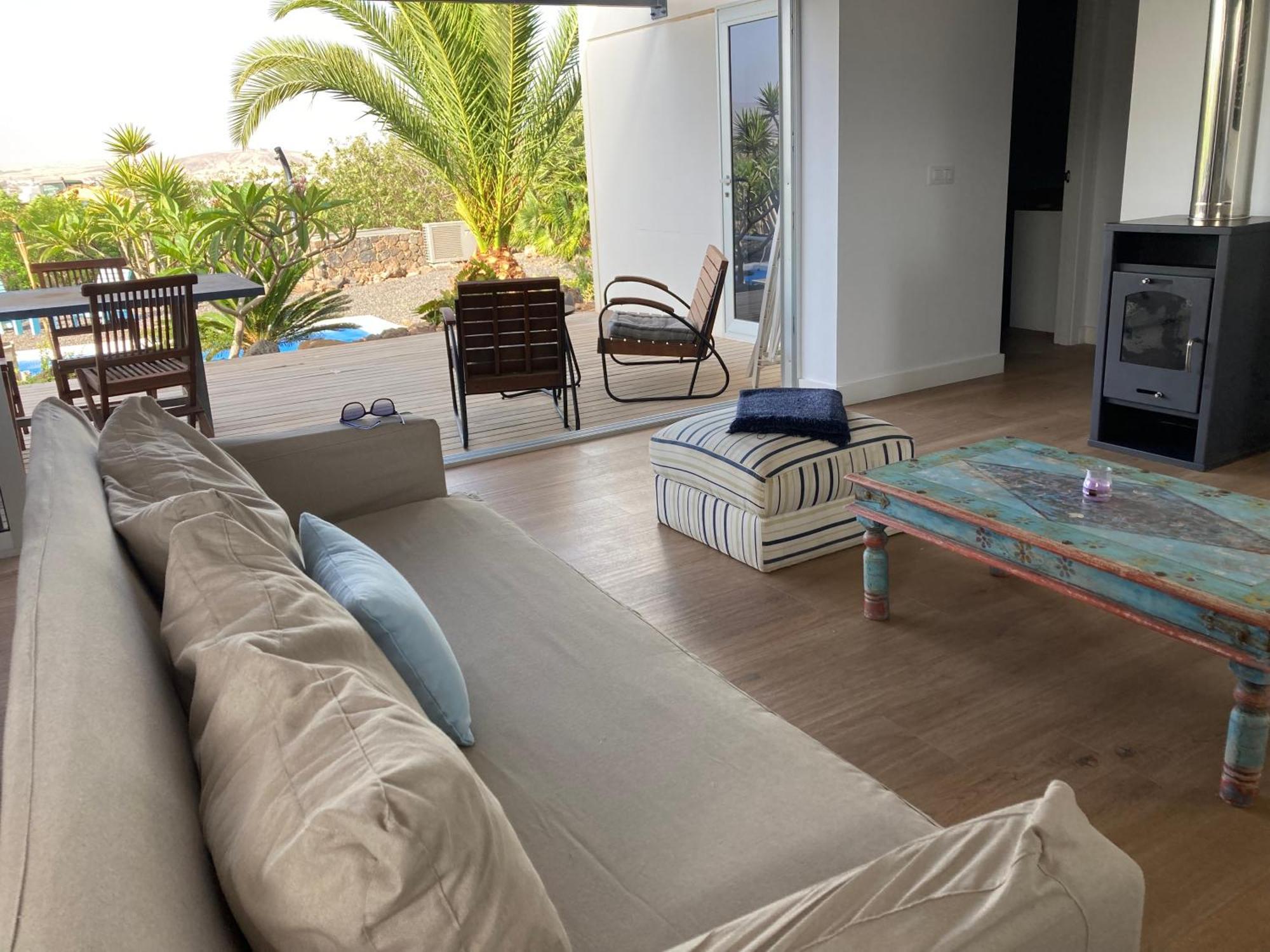 Villa Majanicho Rock - With Heated Pool *