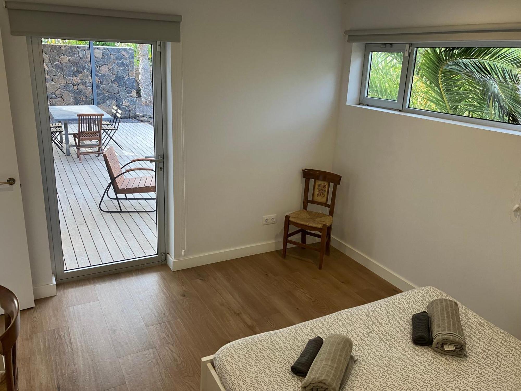 Majanicho Rock - With Heated Pool Villa