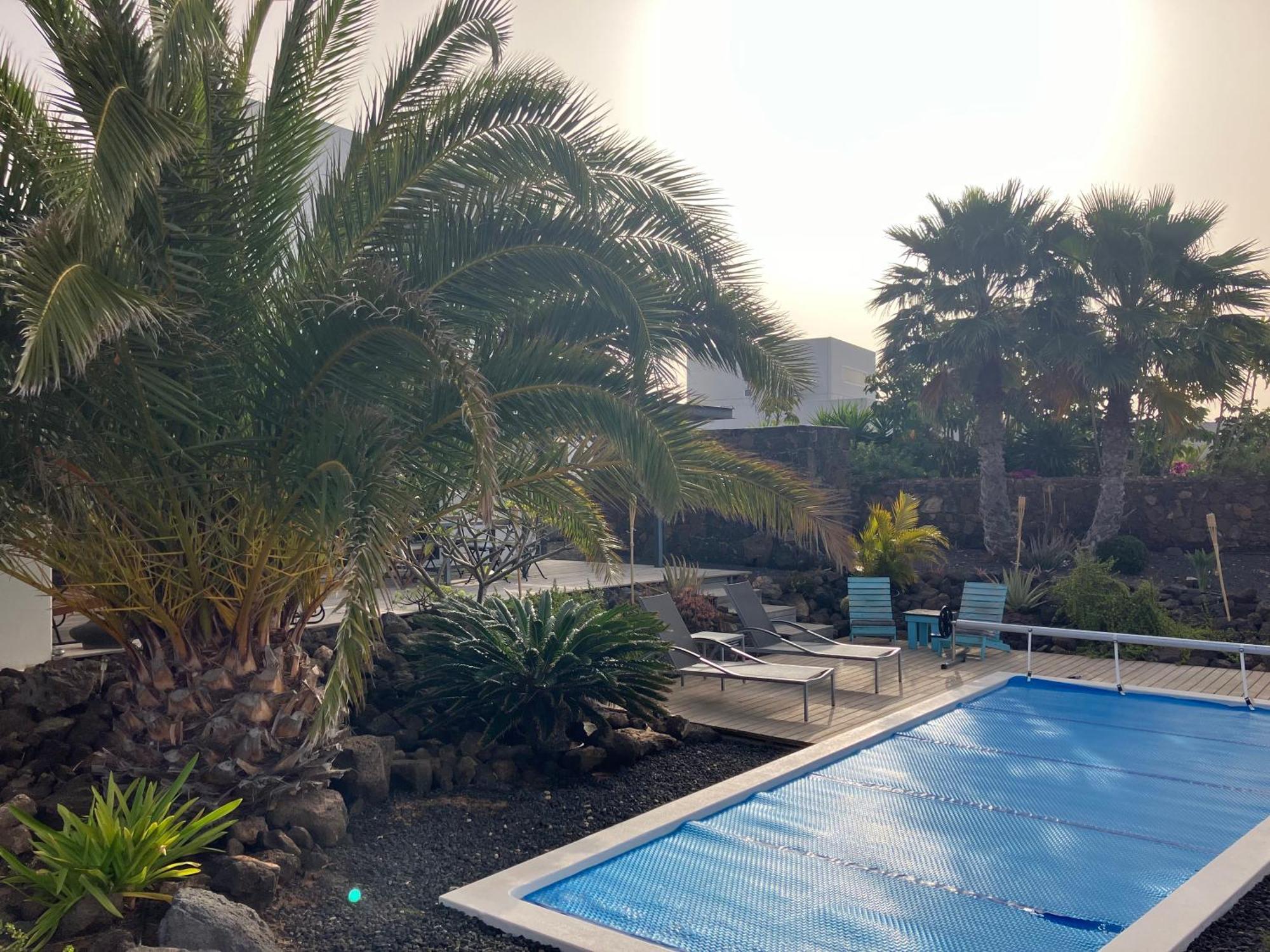 Villa Majanicho Rock - With Heated Pool Lajares