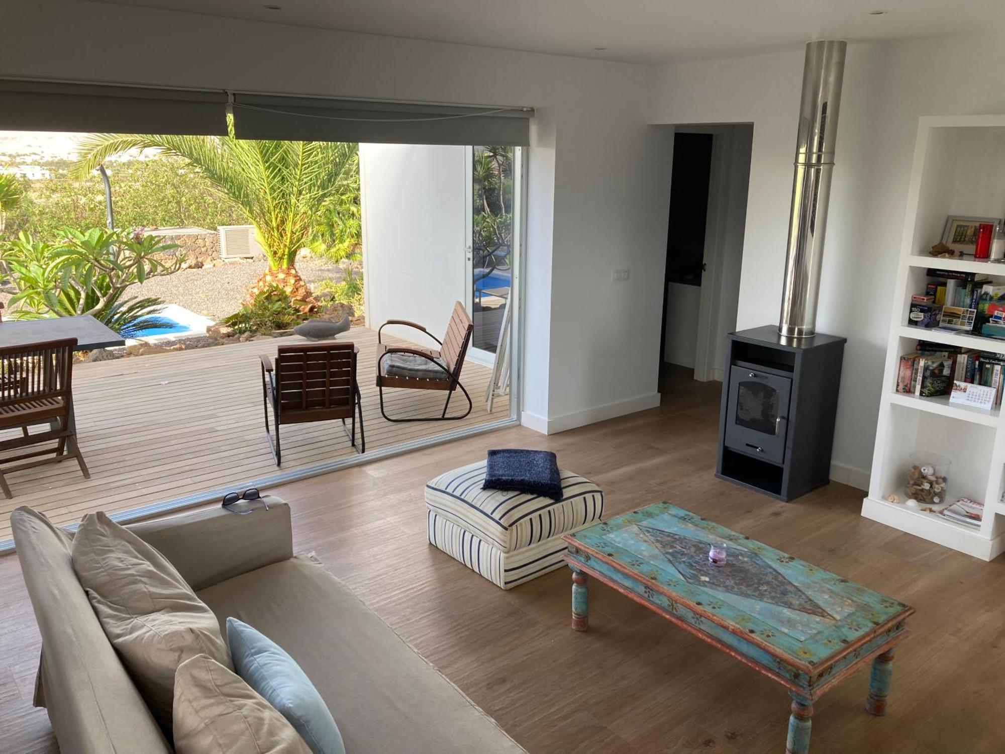 Majanicho Rock - With Heated Pool * Lajares