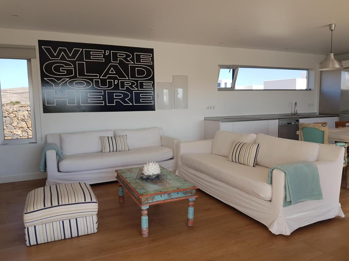 Villa Majanicho Rock - With Heated Pool Lajares